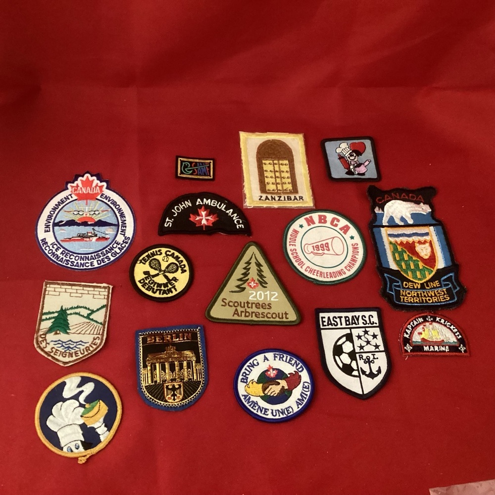 Various themes sewing patches lot